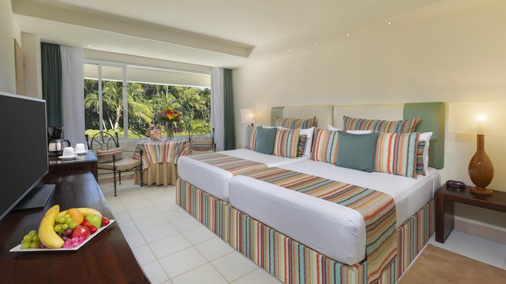 ROOM_Grand-Oasis-Palm