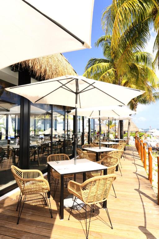 cancun-bayfront-getaway-restaurant3