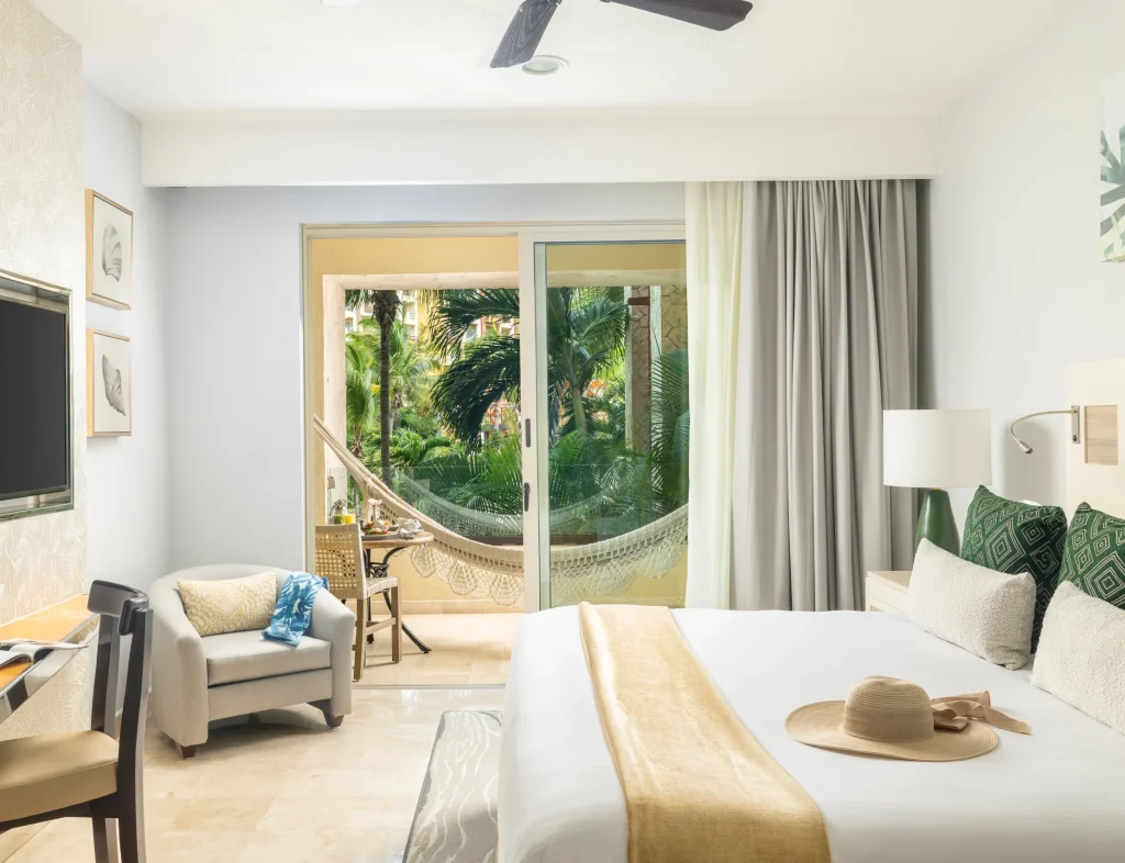 cancun-signature-paradise-header