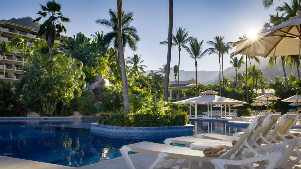 vallarta-barcelo-mismaloya-pool2