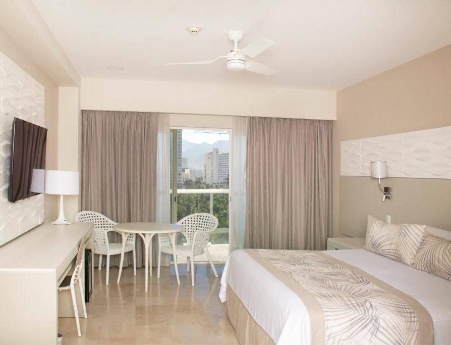 vallarta-ocean-altitude-krystal-room