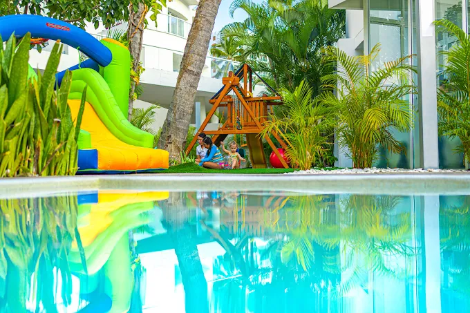 vallarta-ocean-altitude-pool